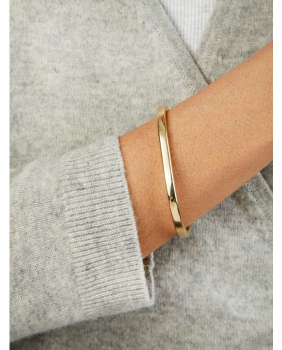 14K Oval Bangle
