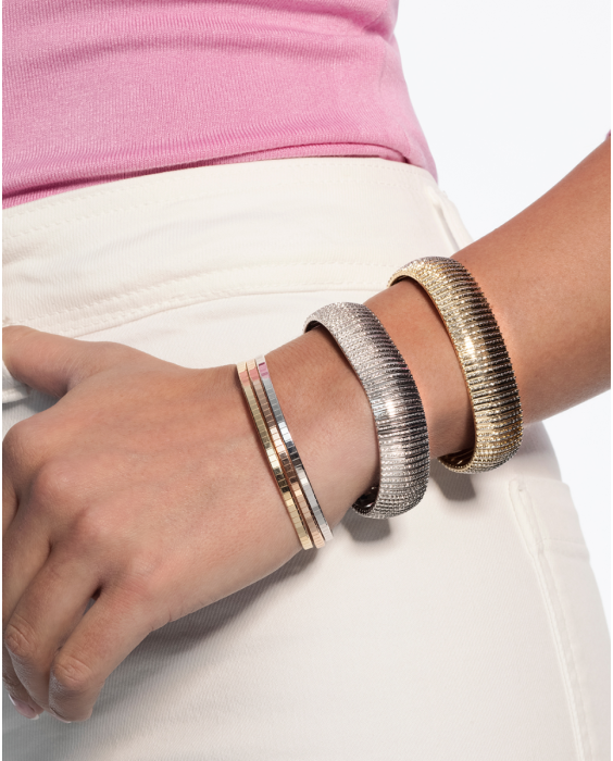 14K Brick Omega Bracelet